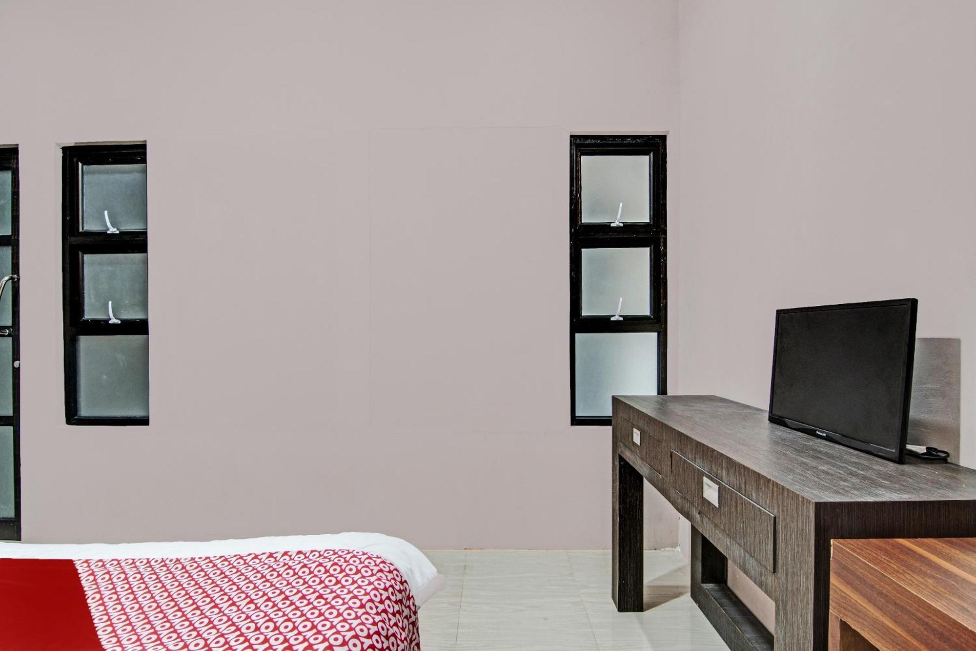 Oyo 92330 Hotel Rindu Sempadan Near Taman Wisata Rindu Sempadan Pekanbaru Exteriér fotografie
