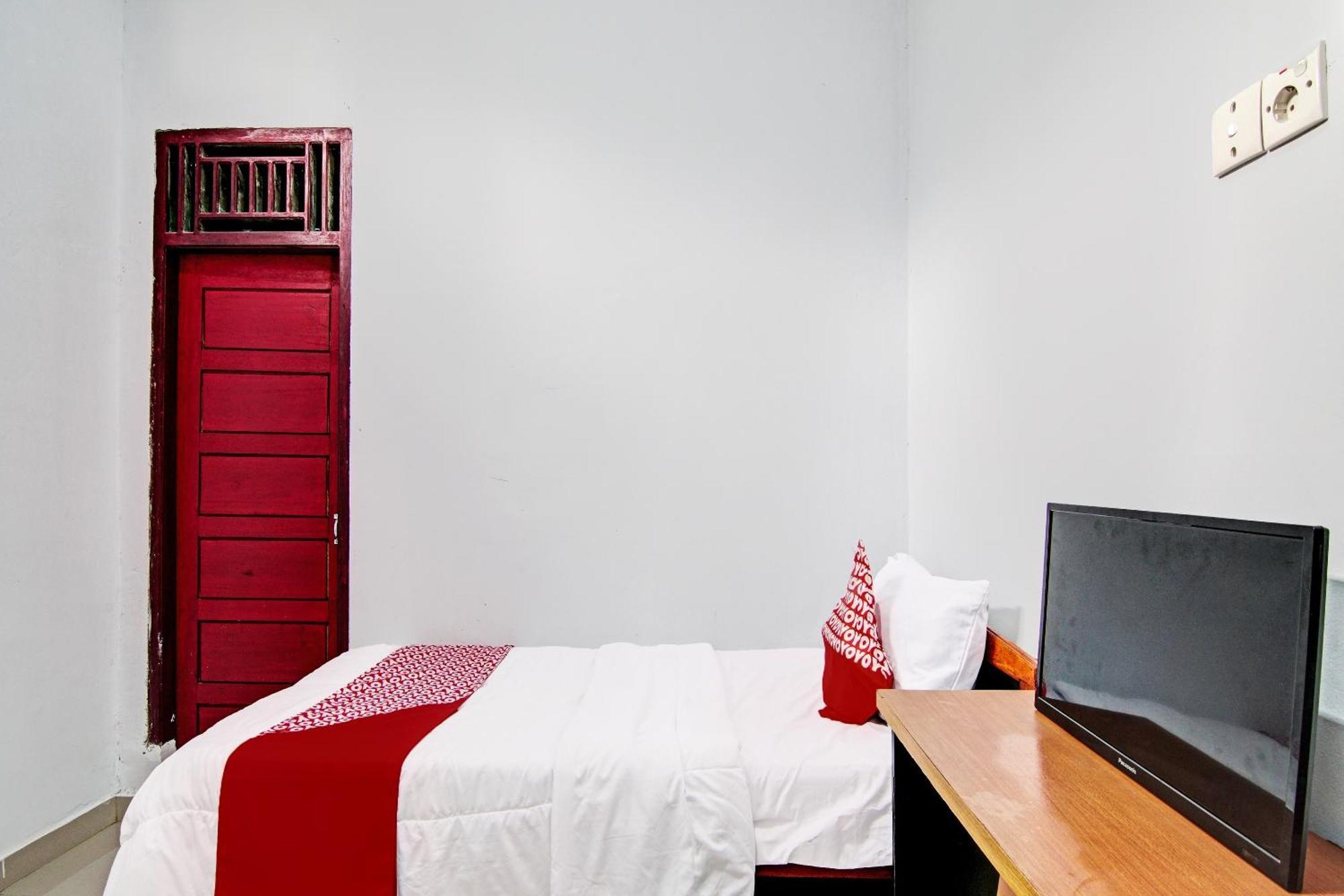 Oyo 92330 Hotel Rindu Sempadan Near Taman Wisata Rindu Sempadan Pekanbaru Exteriér fotografie