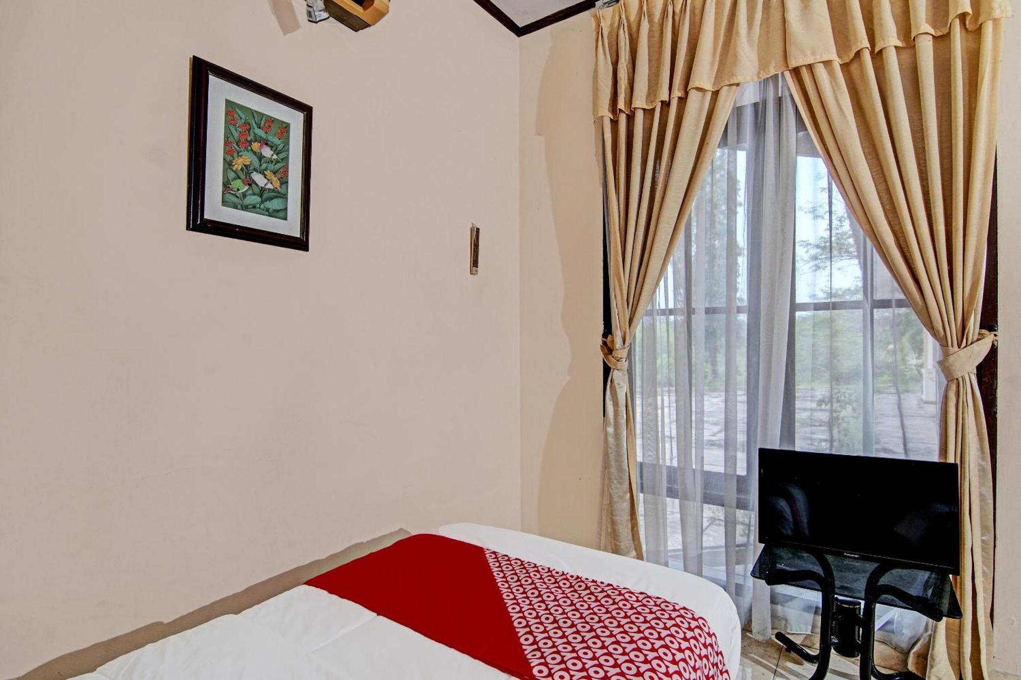 Oyo 92330 Hotel Rindu Sempadan Near Taman Wisata Rindu Sempadan Pekanbaru Exteriér fotografie